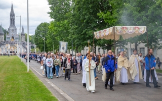 215-Lourdes 2022-3674